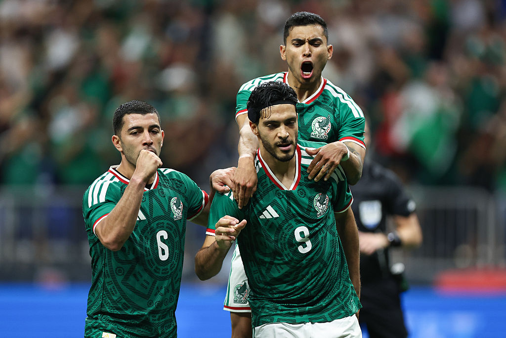 SAN ANTONIO, TEXAS - NOVEMBER 18: Raul Jimenez #9 of Mexico celebrates with his teammates after scoring a penalti during an international friendly match between Mexico and Paraguay at Alamodome on November 18, 2025 in San Antonio, Texas.  (Photo by Omar Vega/Getty Images)