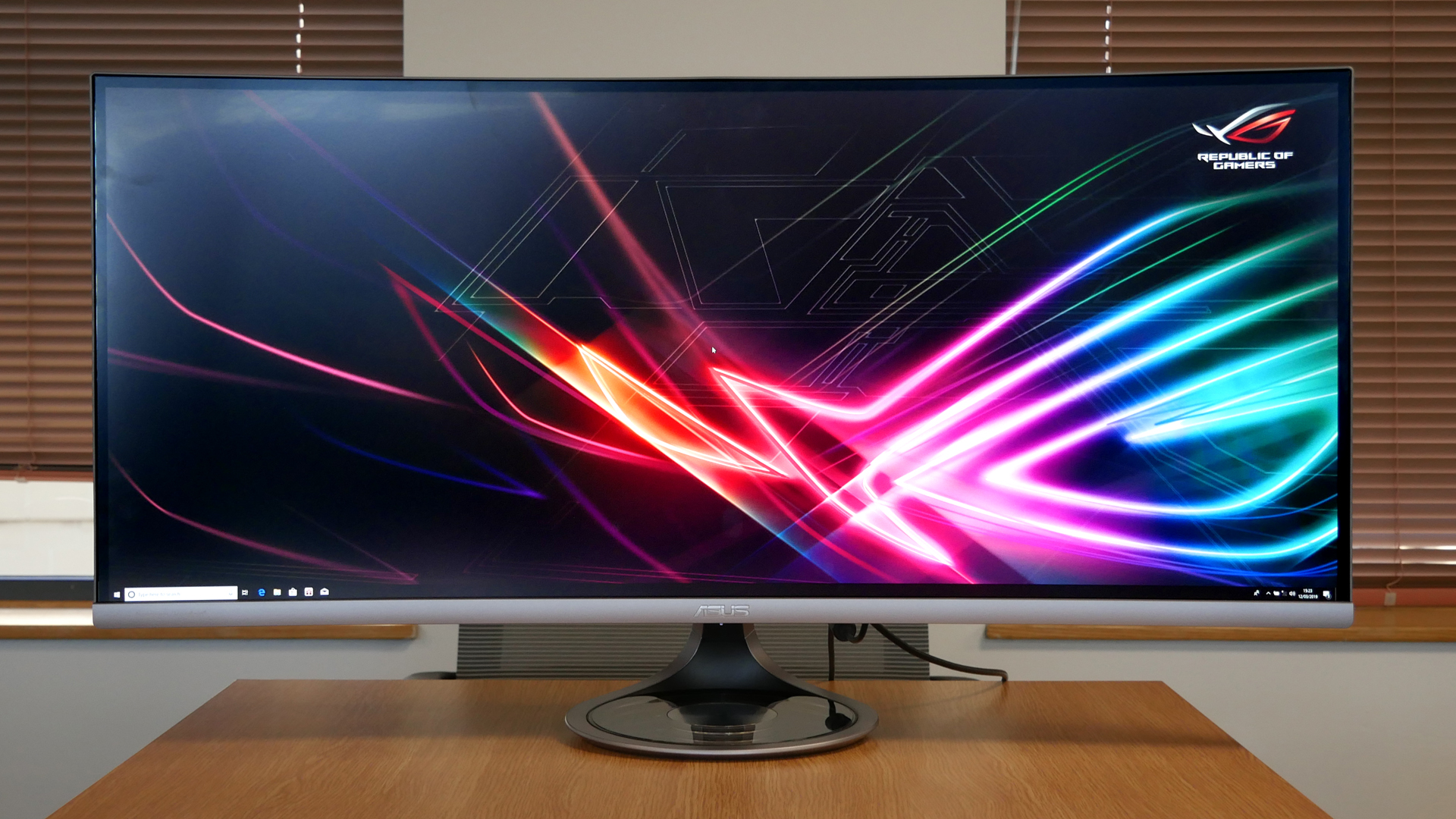 Asus Designo Curve Mx38vc Review Techradar