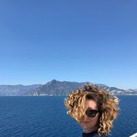 Sarah Treleaven's avatar