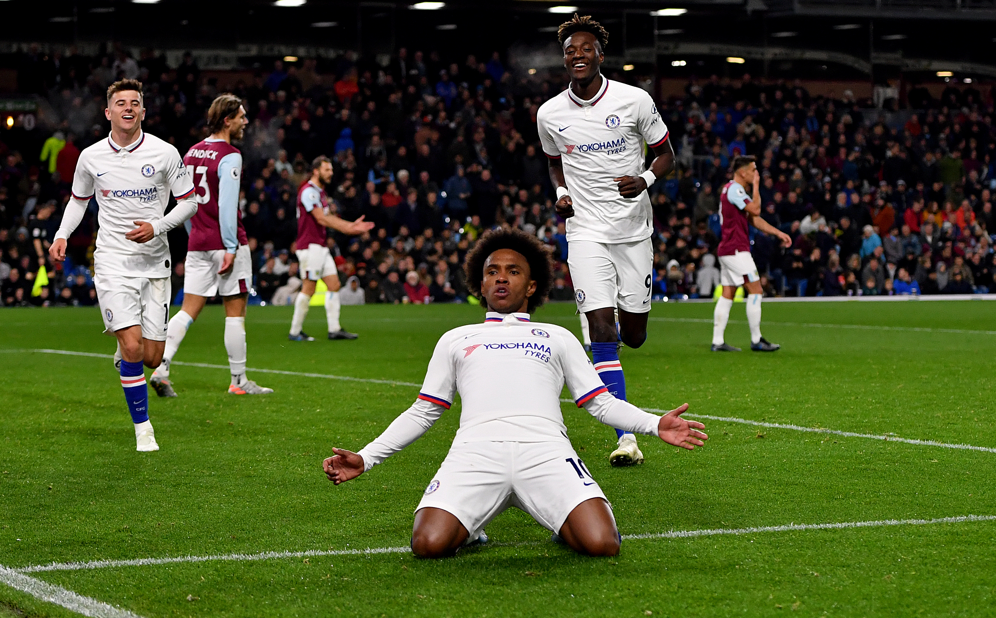 Willian has said he wants to stay at Chelsea
