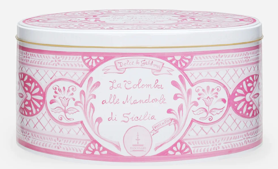 Pink cake tin decorated with Italian illustrations