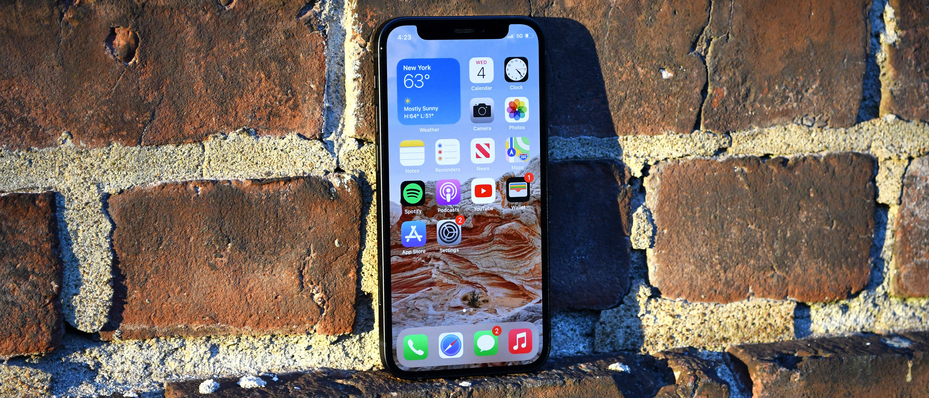 iPhone 12 Review: New Design and Camera Impress, Not 5G