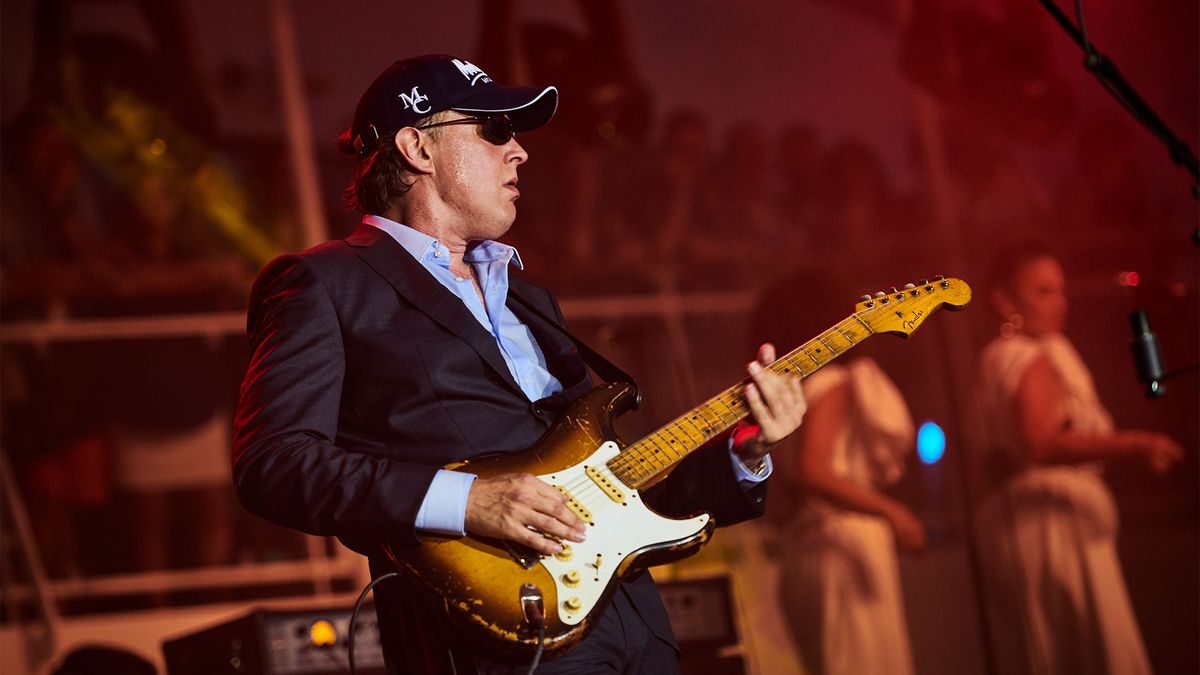 Joe Bonamassa performs live – albeit not with his most expensive guitar