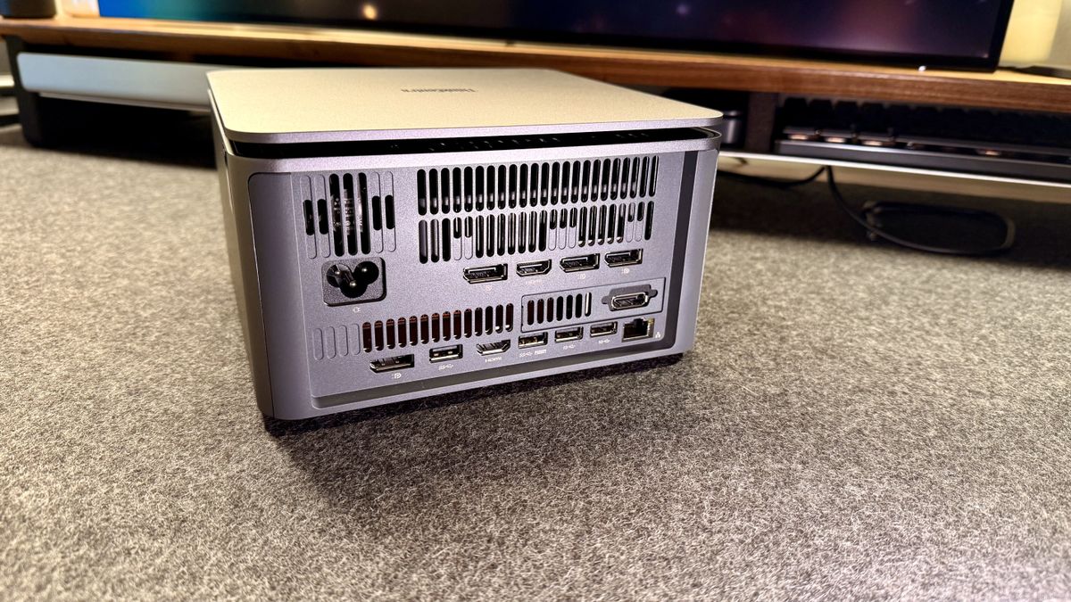 Lenovo ThinkCentre Neo Ultra