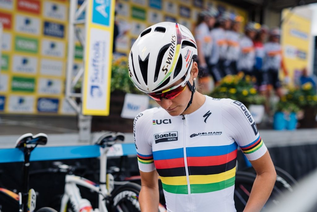 World Champion Lizzie Armitstead (Boels Dolmans)