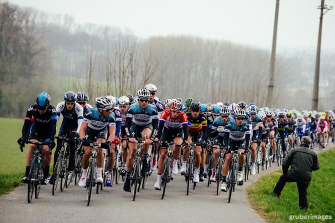 Omega Pharma QuickStep swarm the front of the bunch in E3 Harelbeke