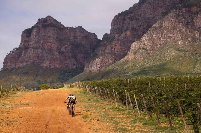Christoph Sauser and Jaroslav Kulhavy of Burry Stander-Songo head up Simonsberg Mountain