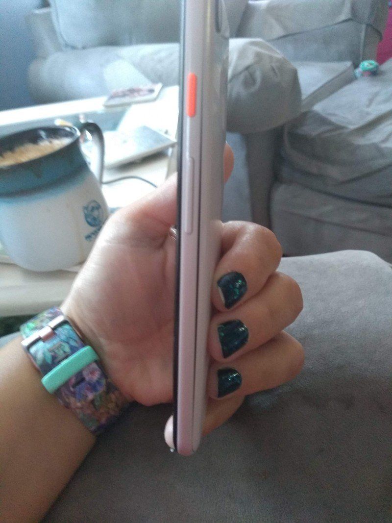 Pixel 3 Swollen Battery Issue