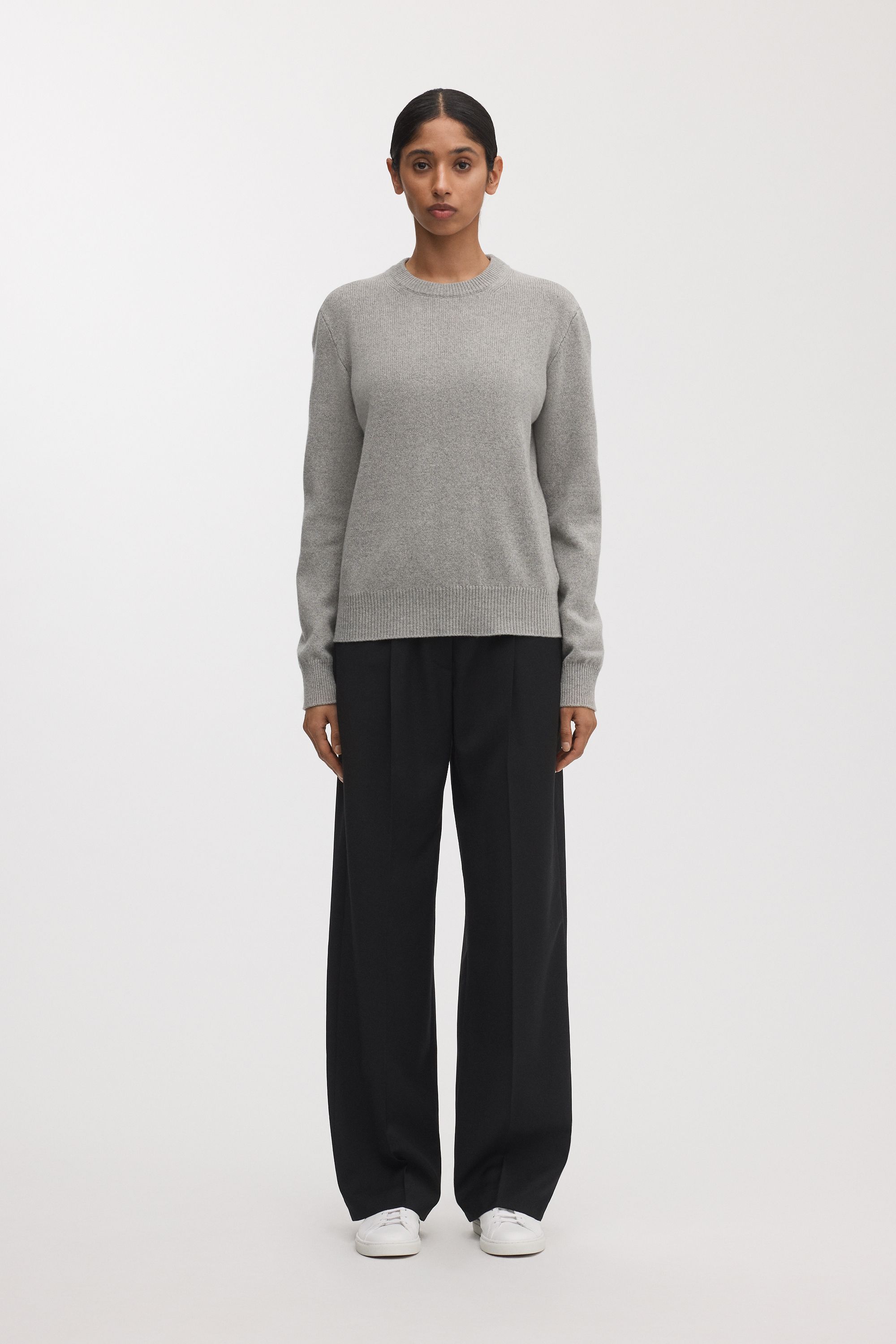 The Cashmere Sweater Light Grey