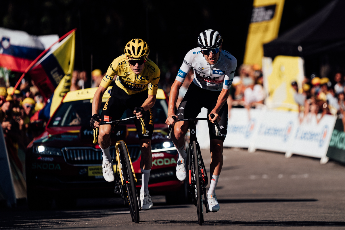 Jonas Vingegaard and Tadej Pogačar at the 2023 Tour de France