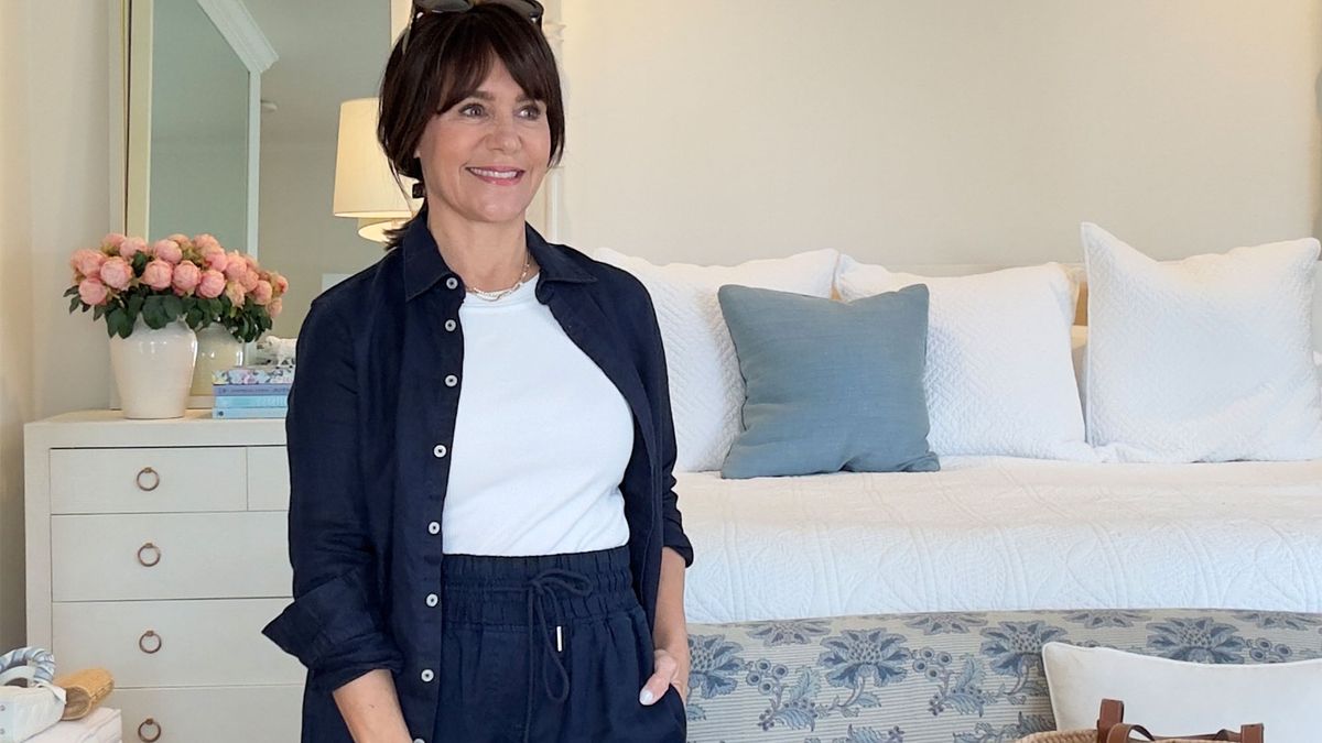 I'm a Former Nordstrom Buyer, and I'm Primarily Wearing Linen RN—These 7 Pieces Are Most Fashionable
