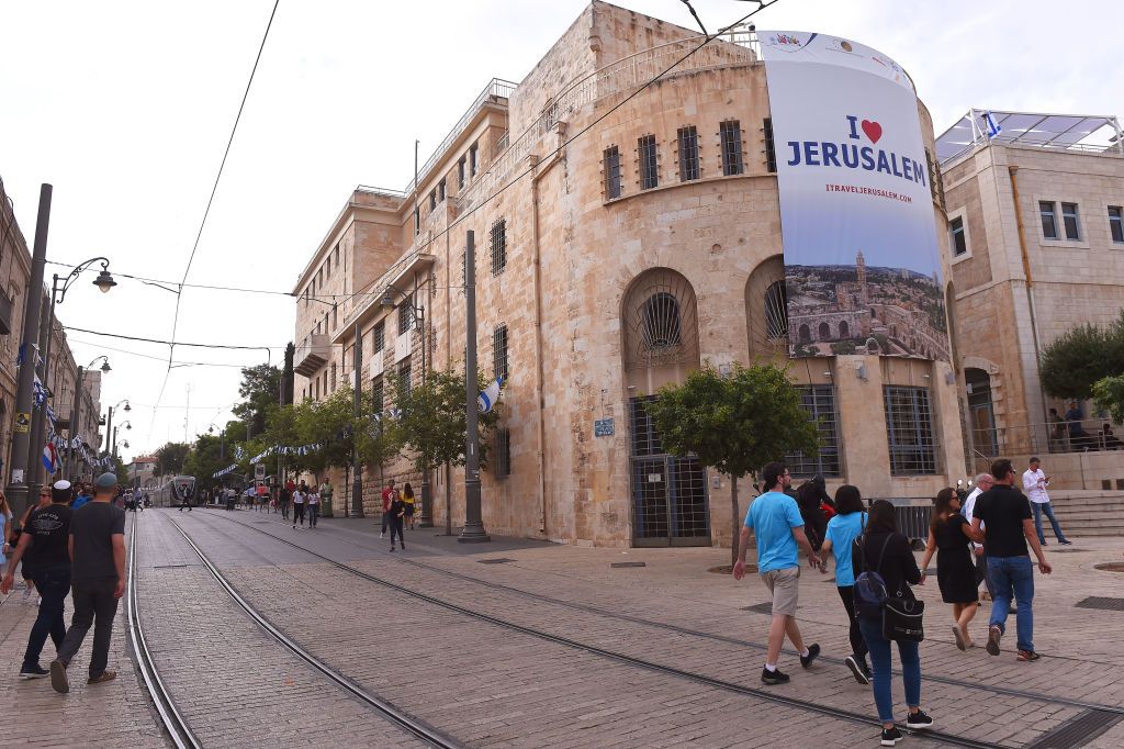Jerusalem prepares for the Giro d'Italia