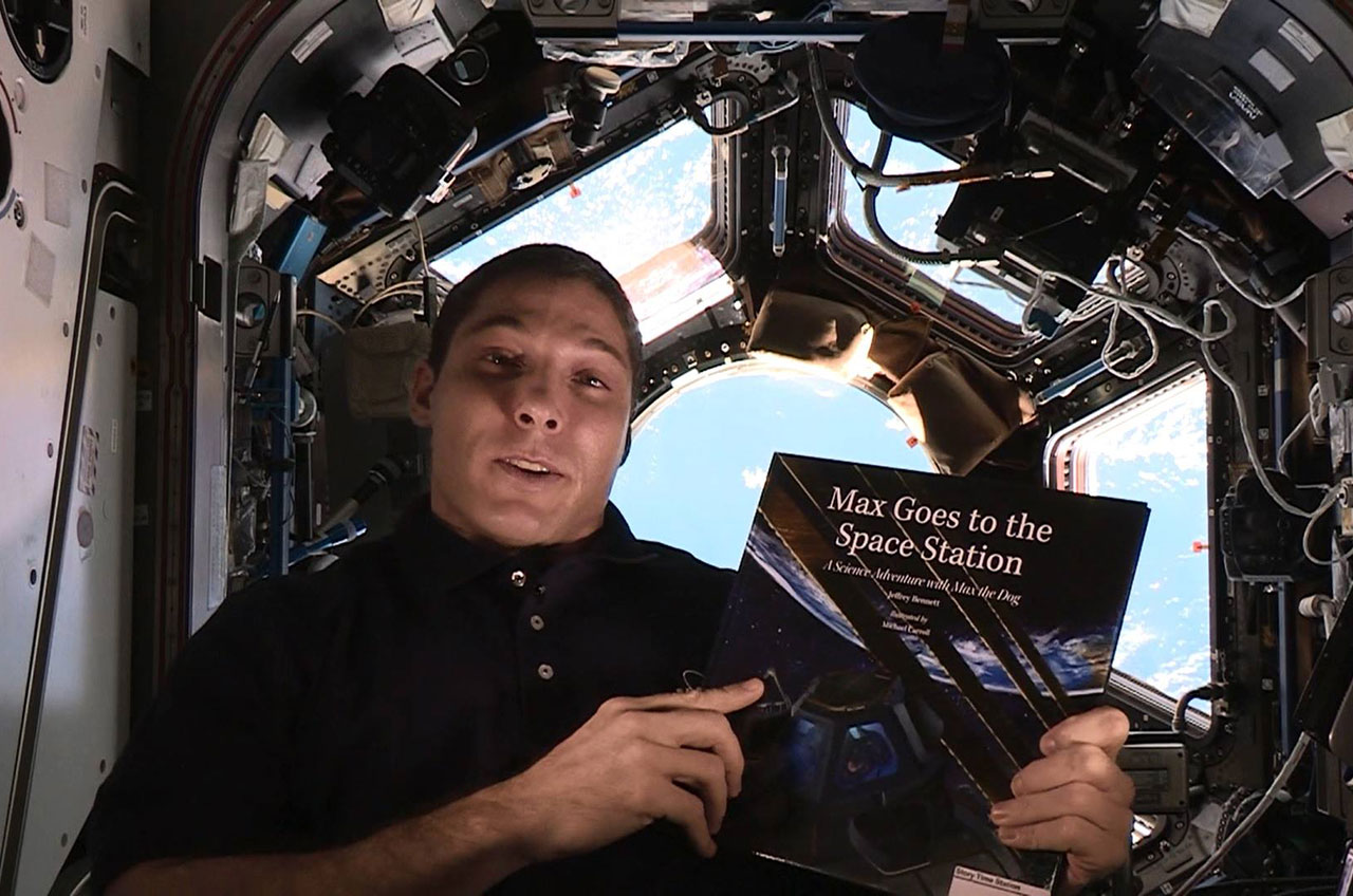 Astronaut Reads for &#039;Story Time From Space&#039;