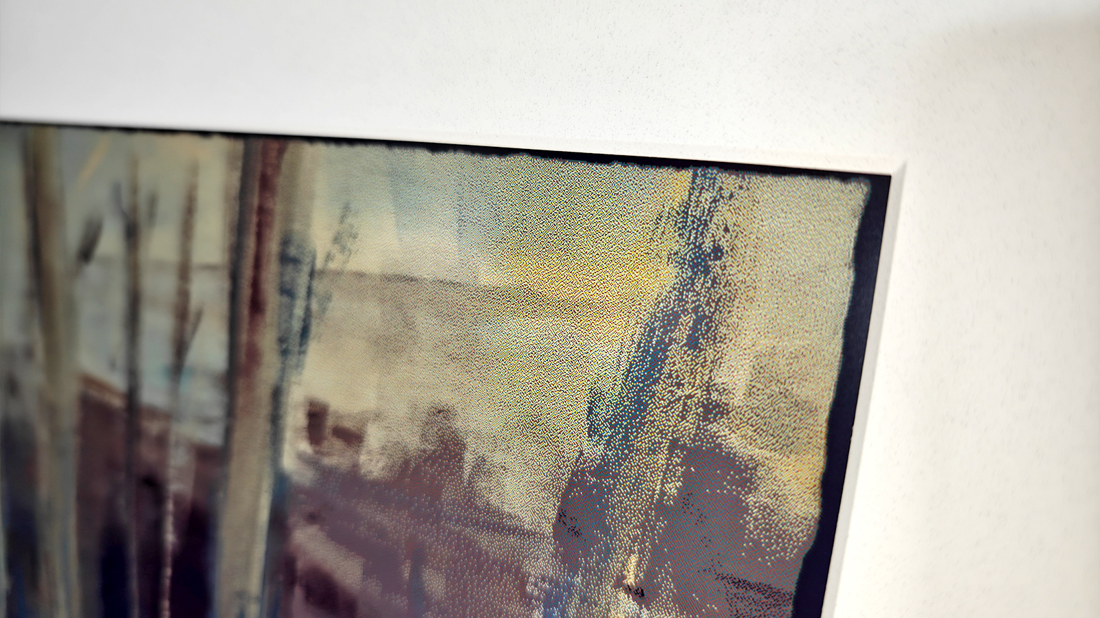 A digital art picture frame