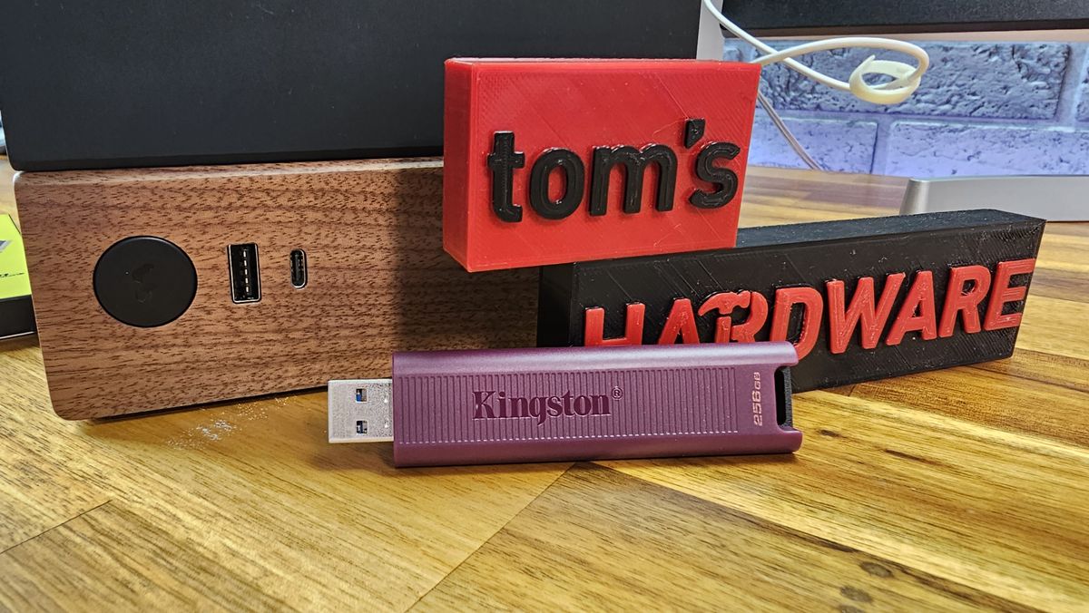 Best Flash Drives 2024: Fast, Roomy, Pocketable USB Storage | Tom's ...