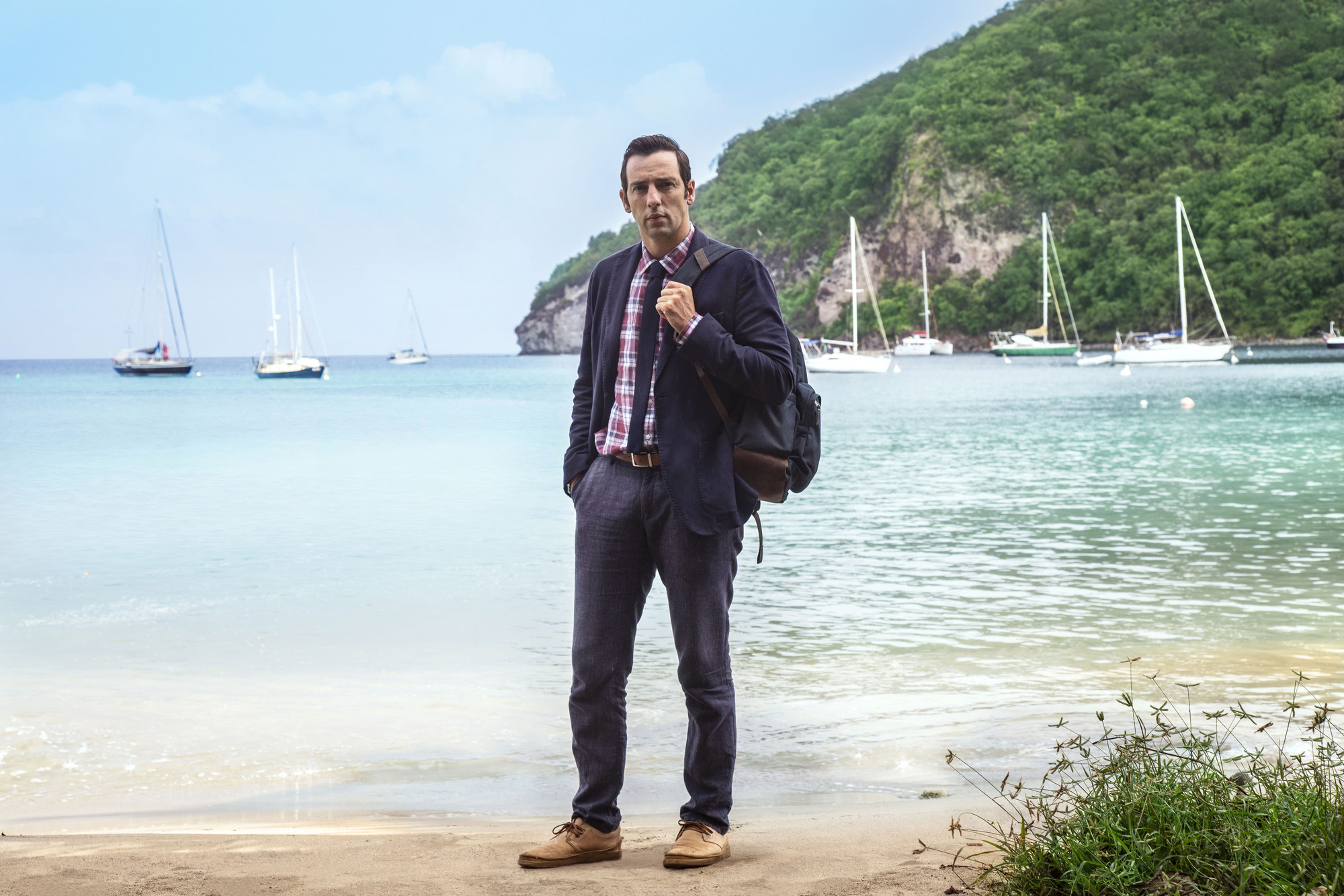 Death In Paradise Star Ralf Little Shares Hilarious Behind The Scenes Footage What To Watch