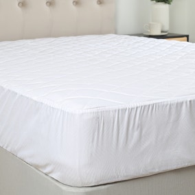 Fogarty Soft Touch Stain Resist Mattress Protector