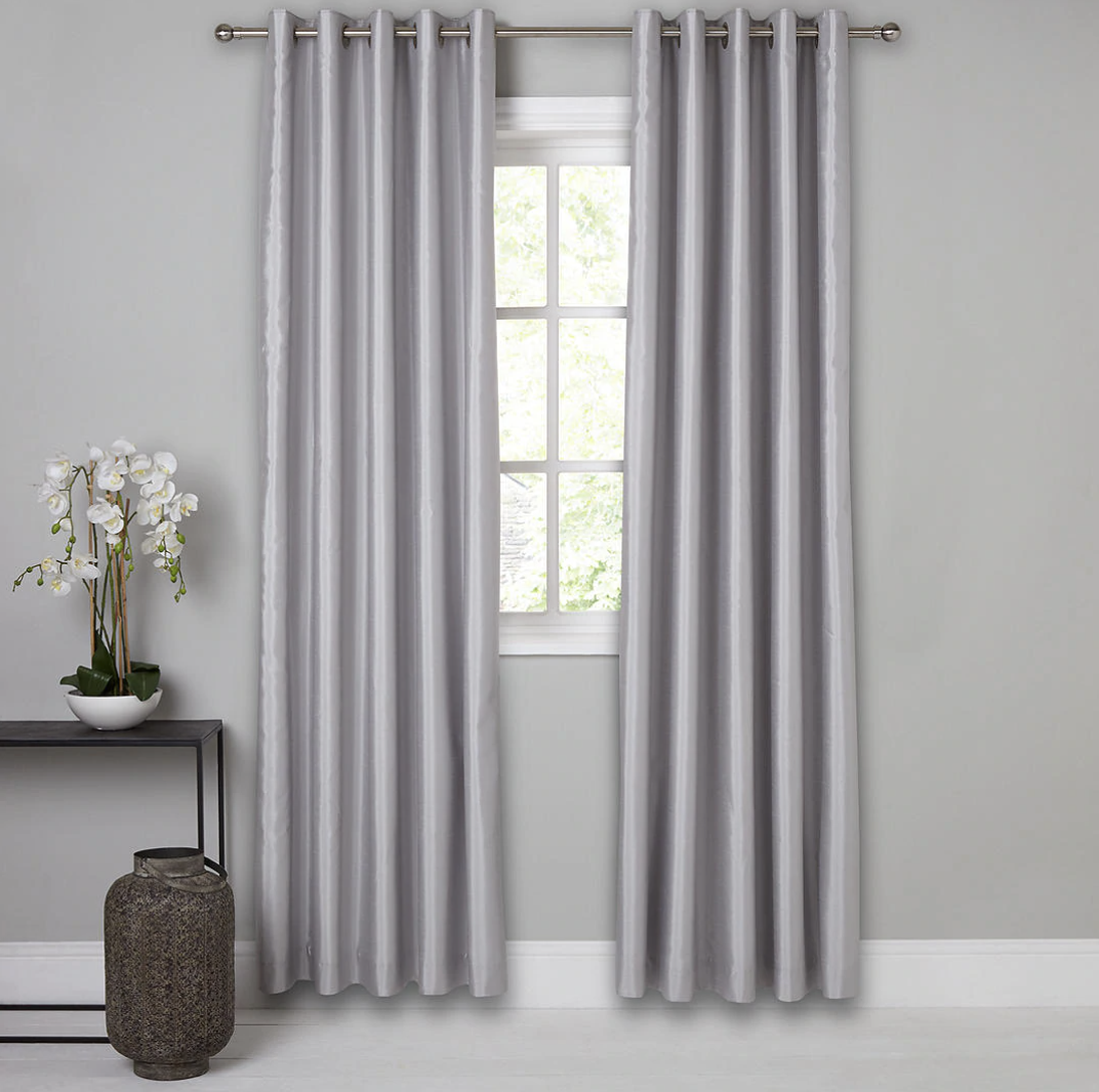 Best blackout curtains 6 top buys for lightsensitive sleepers Real Homes
