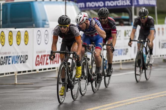 Athlete Octane works to close the gap to the breakaway