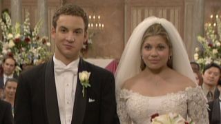 Cory and Topanga getting married on Boy Meets World.