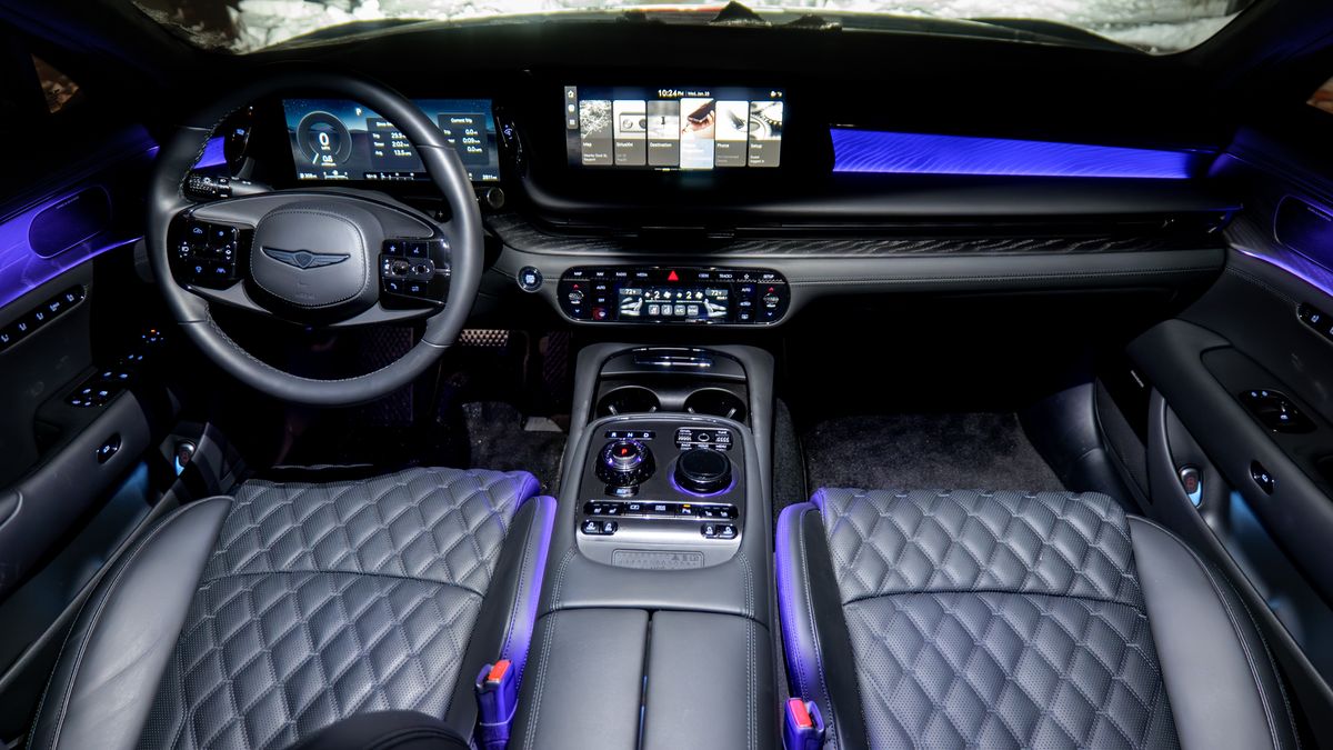 2026 Genesis G90 test drive.