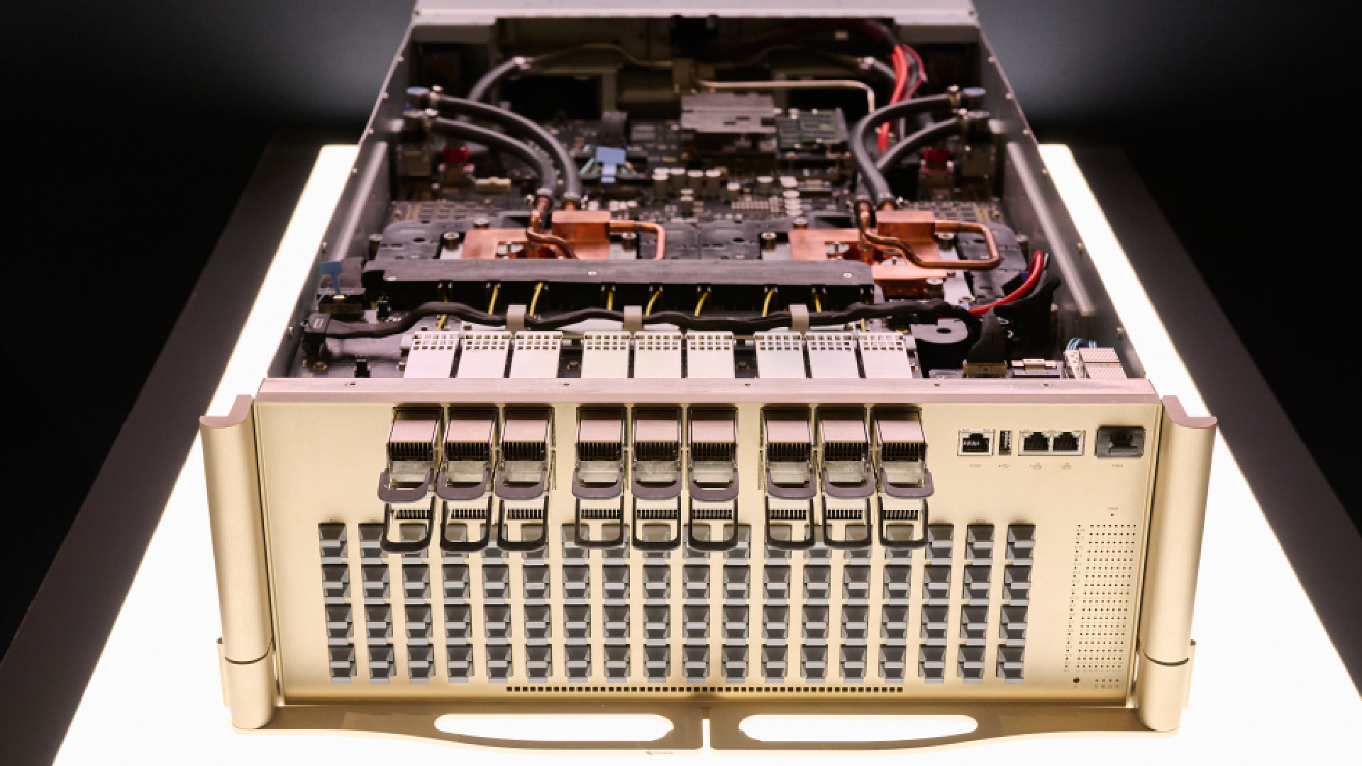 Quantum-X InfiniBand Photonics Switch 