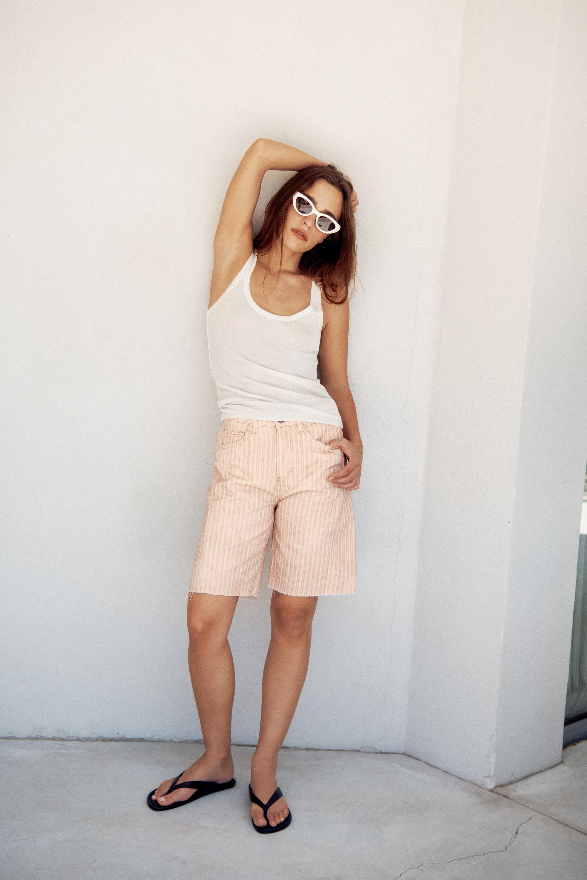 Zw Collection Relaxed Fit Mid-Waist Denim Bermuda Shorts - Pink - 4