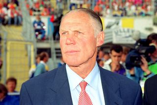 Rinus Michels managing the Netherlands at Euro 1988