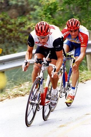 USA's Lance Armstrong leads Kevin Livingston in 1997's Tour de Gruene two-man time trial