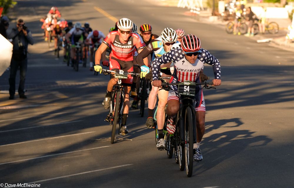 Howard Gotts (Specialized) leading on the chase group on the descent
