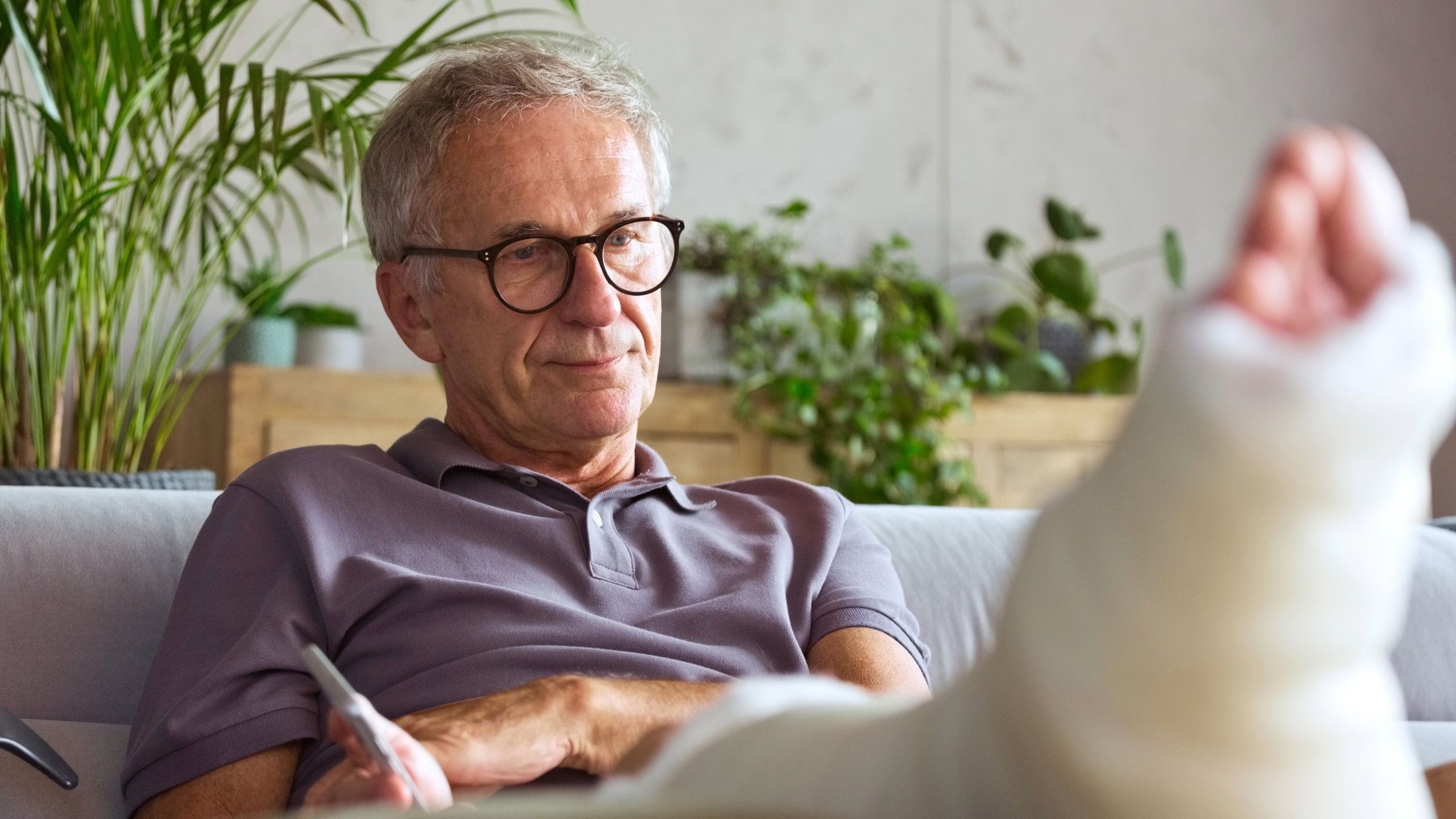 These 7 Investment Behaviors Hurt Retirees the Most, But It's Not Too Late to Change Your Ways