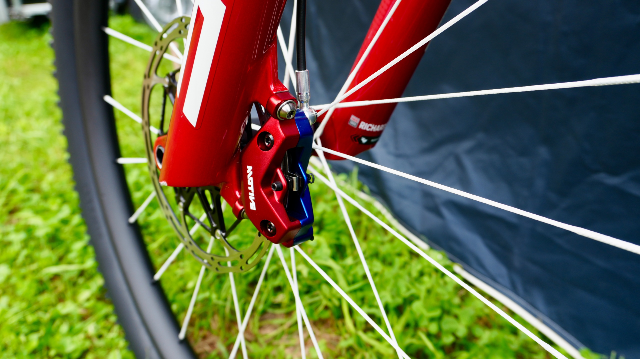 Evie Richards' bike