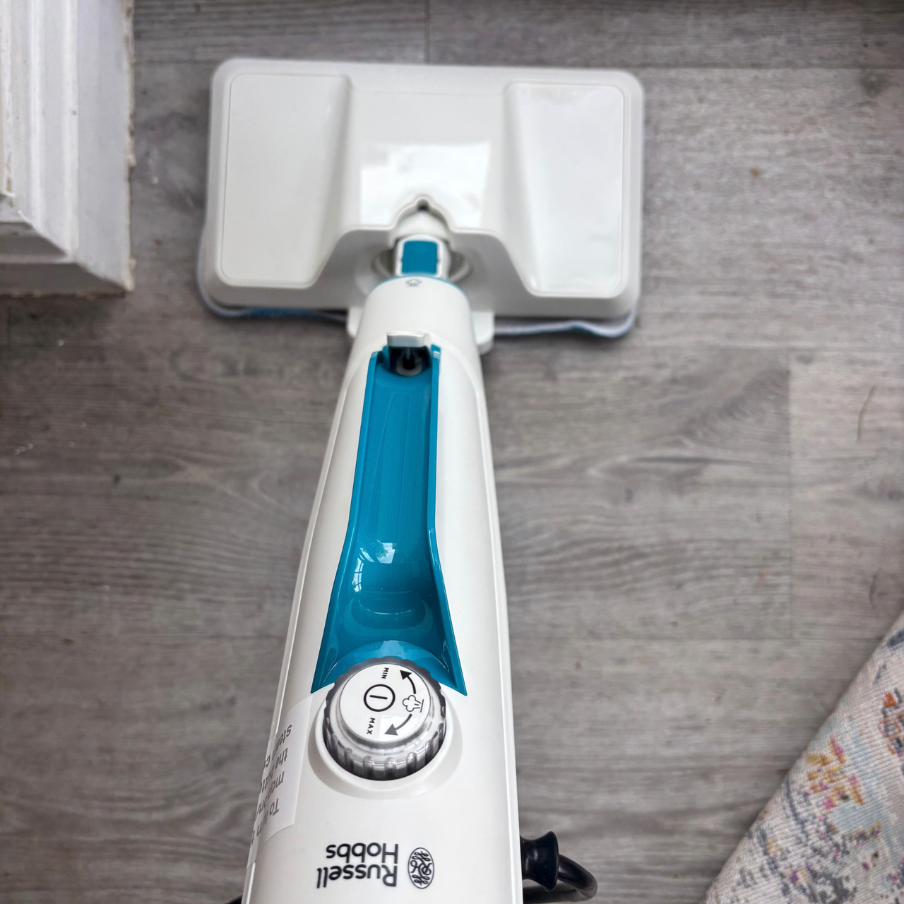 Russell Hobbs Multifunctional 12-in-1 Steam Mop review