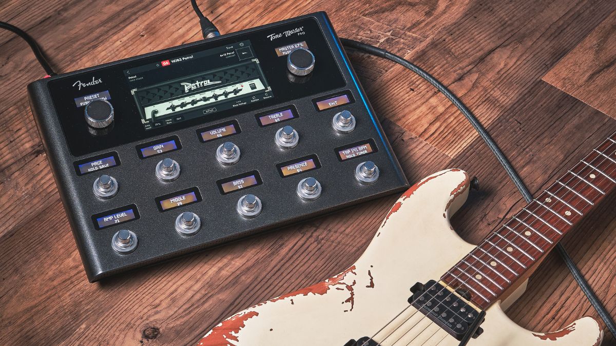 Fender Tone Master Pro glamor shots, 2026