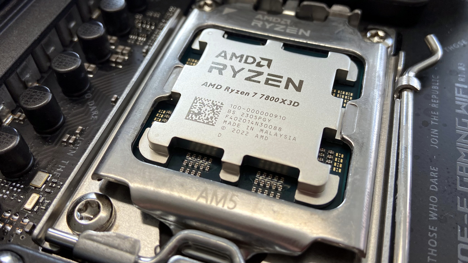 Amd ryzen 7 7800x3d цены. Ryzen 7 7800x. Процессор Ryzen 7800x3d. AMD 7800x3d. I9 14900k.