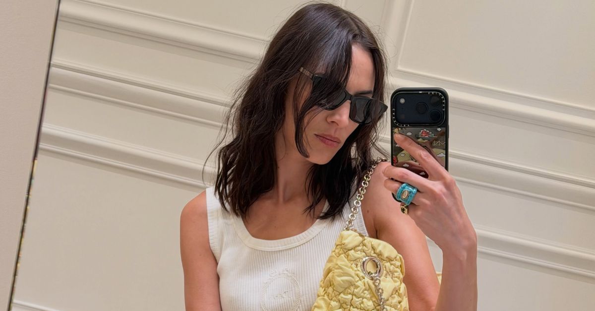 The Fashion Set Is Opting for This Unexpected French Pedicure on Their Toes