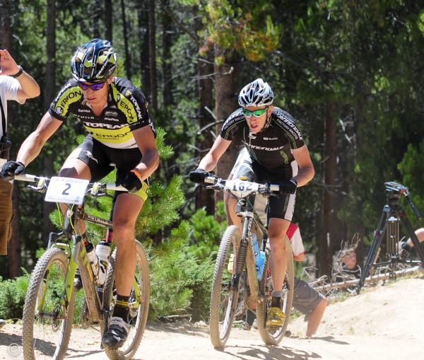 Dave Wiens (Topeak Ergon) battling Jeremiah Bishop (Cannondale) for fourth place.