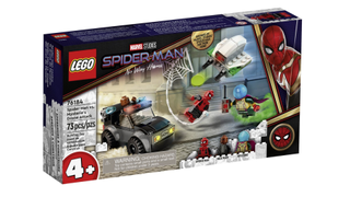 The Spider-Man vs. Mysterio’s Drone Attack Lego set from Spider-Man: No Way Home shows Spider-Man fighting Mysterio