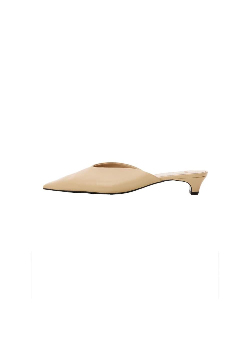 Pointed toe leather shoes - Women