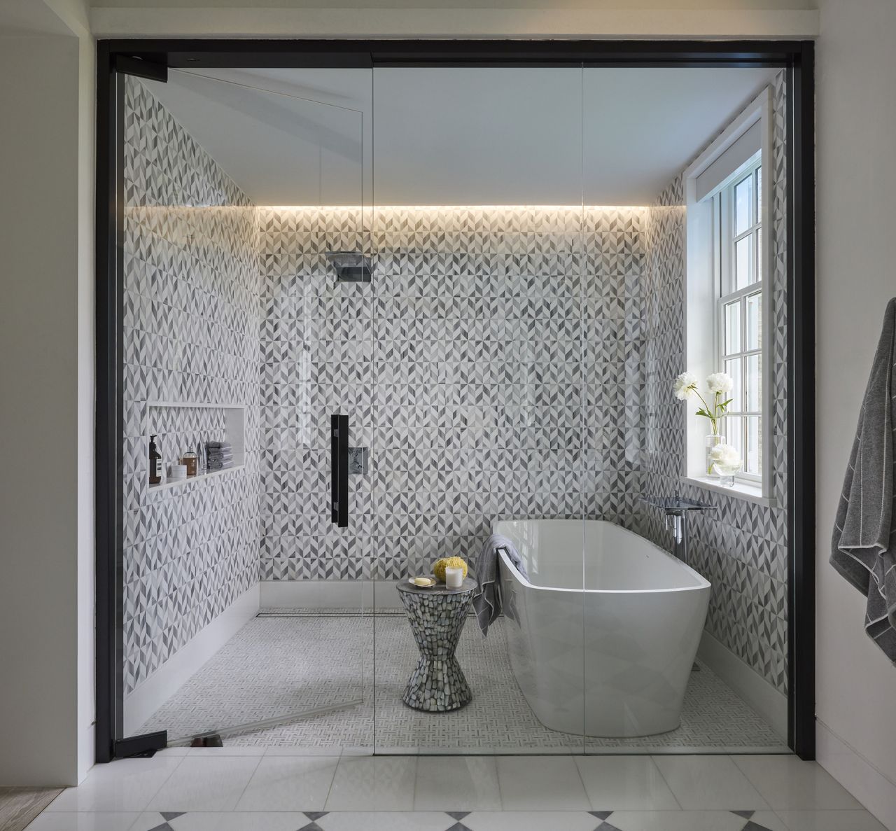 8 bathrooms that perfect the "quiet luxury" trend | Livingetc