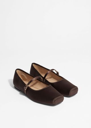 Square-Toe Ballet Flats