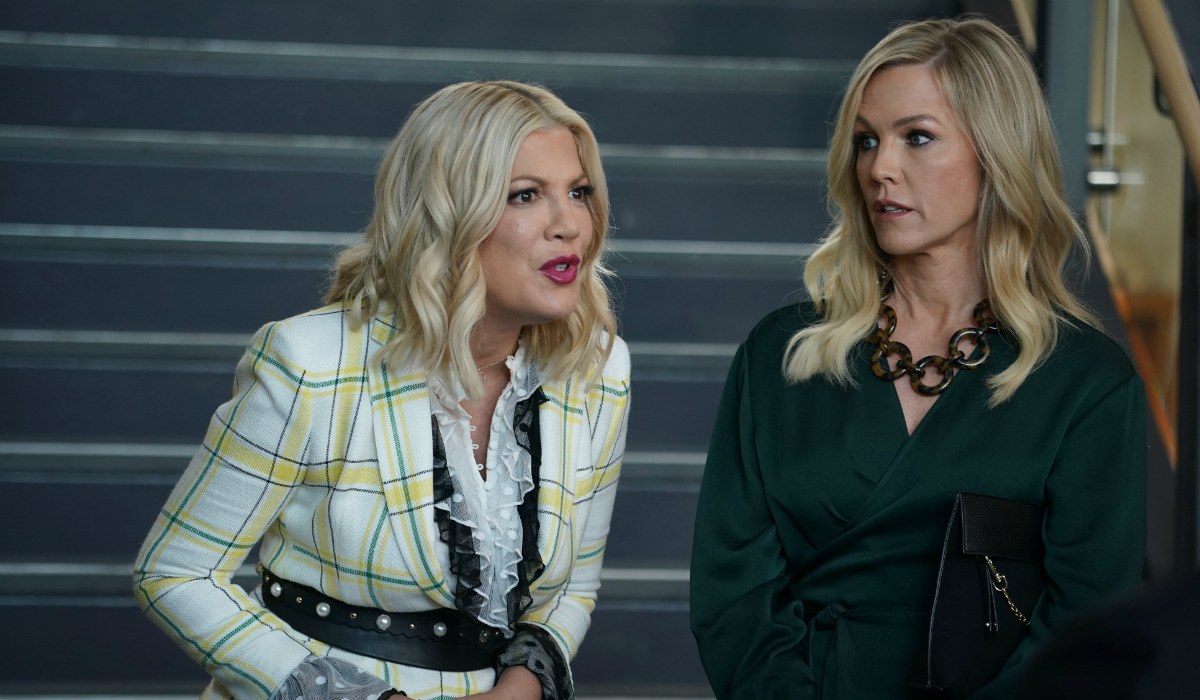 BH90210 Tori Spelling Jennie Garth FOX