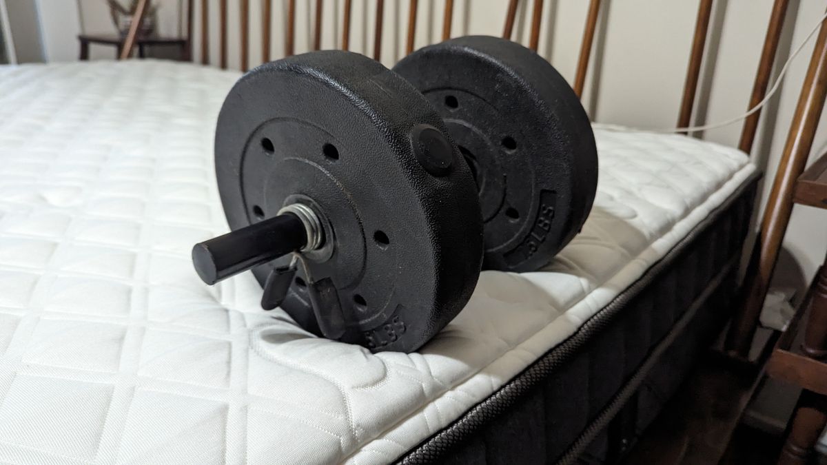 Puffy Royal Hybrid mattress review image