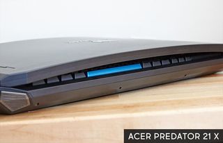 Acer-Predator-21-X_side