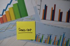 small cap post it note bar charts line graphs
