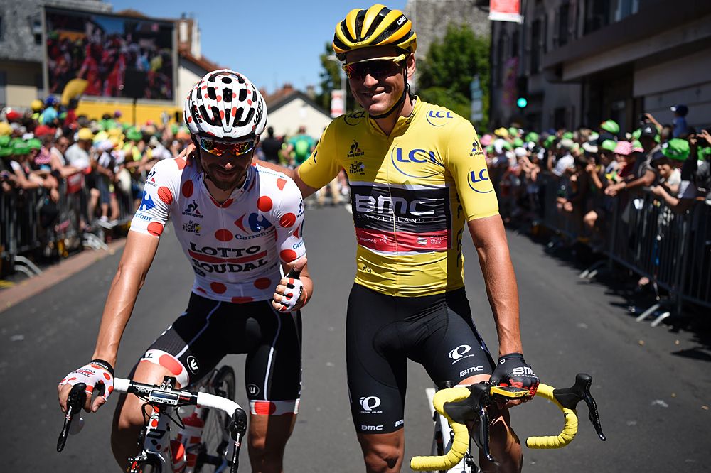 Greg Van Avermaet (BMC) in yellow on the start line of stage 6