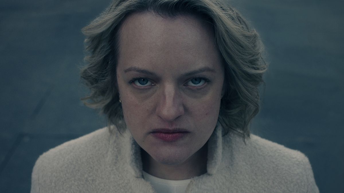 Elisabeth Moss as June in The Handmaid&#039;s Tale Season 5 premiere