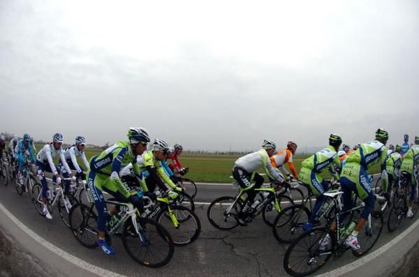 Liquigas rode a strong Milan-San Remo, unfortunately for the Italians Oscar Freire (Rabobank) would rule the day
