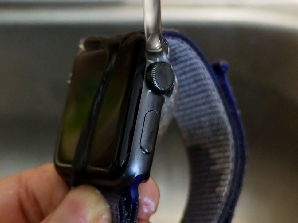 How to clean your Apple Watch and Apple Watch bands iMore
