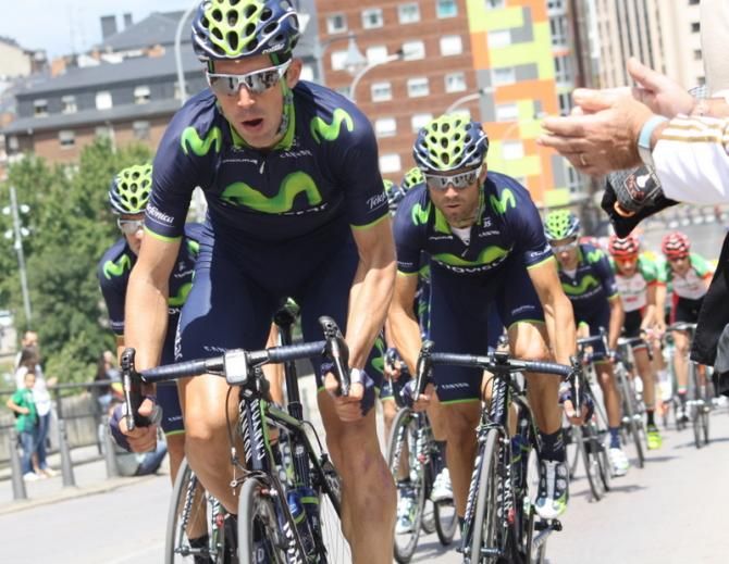 Imanol Erviti (Movistar Team) before Alejandro Valverde